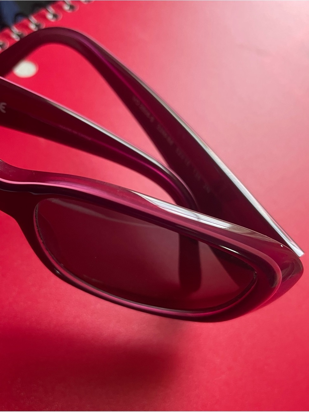 Vogue eyeglass FRAMES & clamshell case - Picture 4 of 15